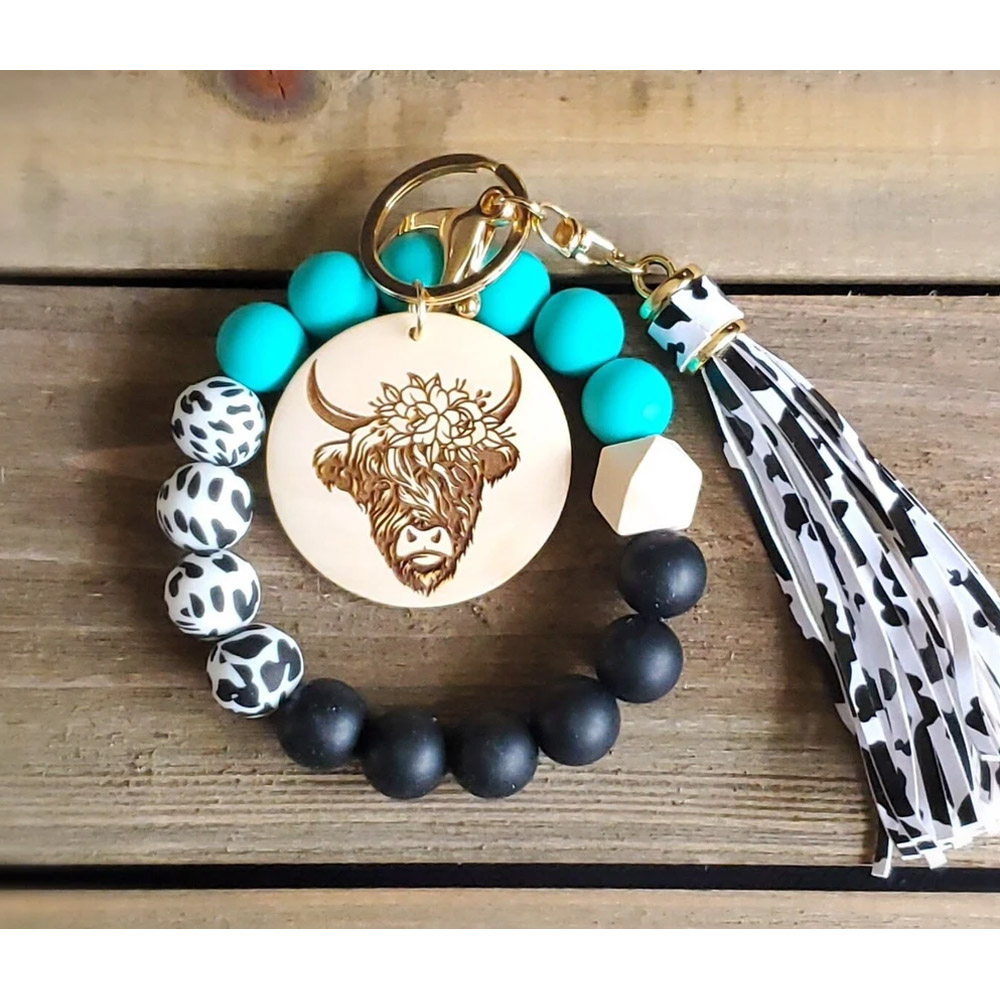 Personalized Cow Print Wristlet Keychain, Highland Cow Keychain, Cow Keychain, Gift for Her