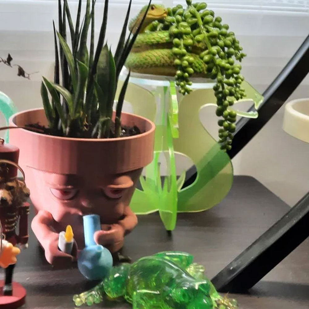 Pot Planter for Succulents or Houseplants Ripping a Bong, Multiple Color Options, 2.5" and 5" Sizes Available